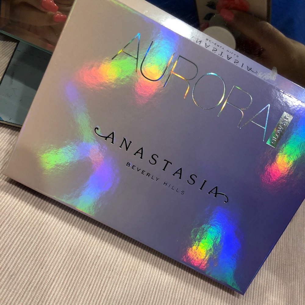 Anastasia BH Aurora GlowKit